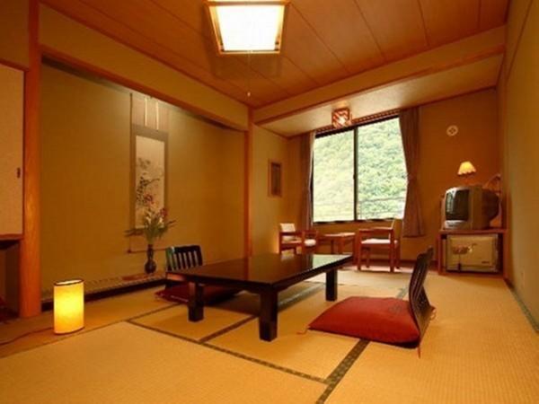 Bouzantei Kotobuki Hotel Ueda Ngoại thất bức ảnh